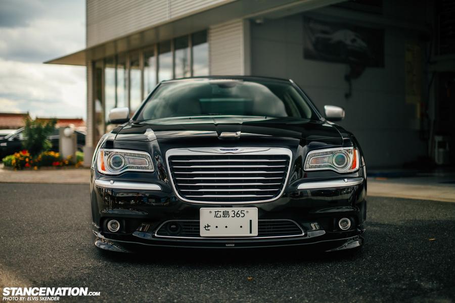  Chrysler 300C VIP Style by Aimga 2014 года  (фото 14 из 14)